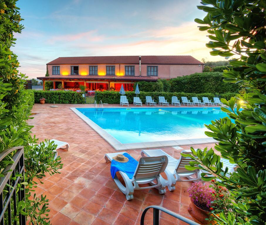 Agriturismo Biologico Corte Aragonese Santa Maria di Licodia المظهر الخارجي الصورة