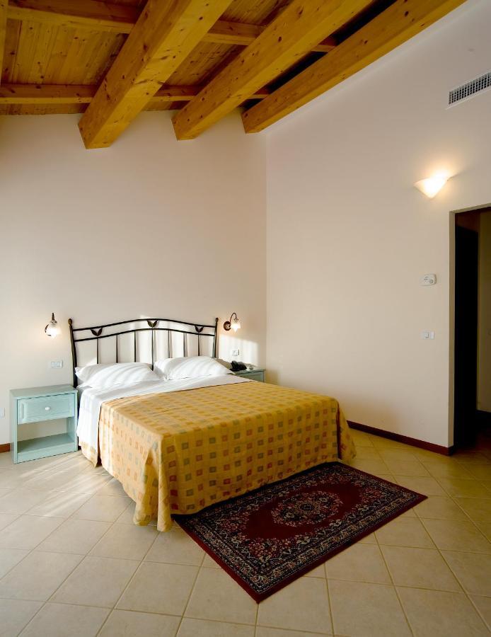 Agriturismo Biologico Corte Aragonese Santa Maria di Licodia الغرفة الصورة